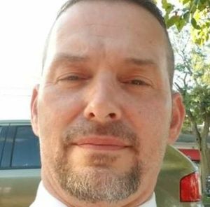 Meet your Posher, Bobby